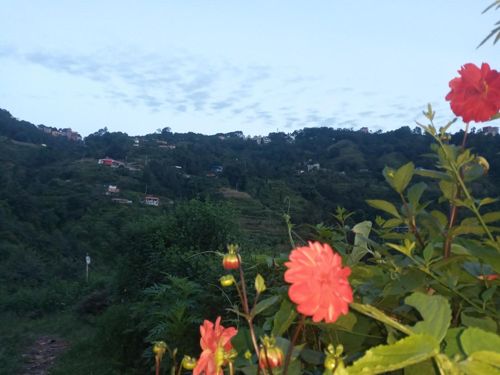 Unique Point Home Stay Nagarkot Exterior foto