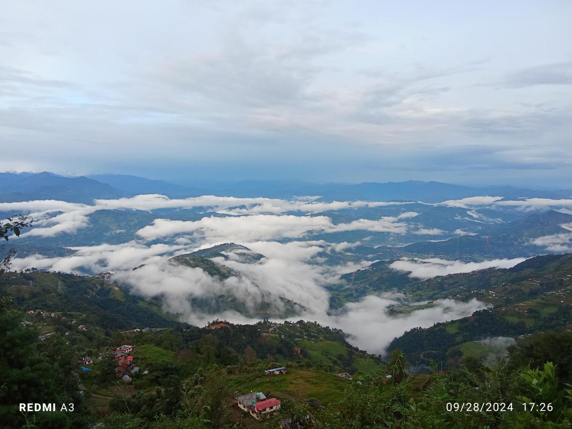 Unique Point Home Stay Nagarkot Exterior foto